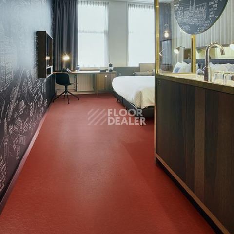 Forbo Marmoleum Decibel on Order 335235 Berlin red фото 2 | FLOORDEALER